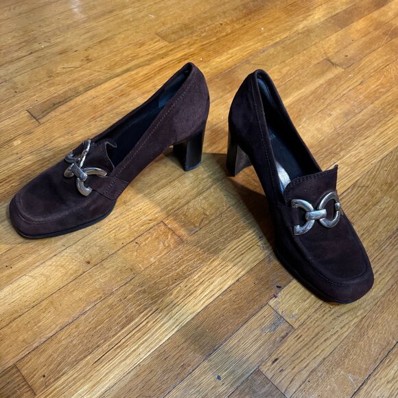 Stuart Weitzman Brown Suede Loafers with Medium Heel and Horsebit Size 8 - Picture 5 of 6